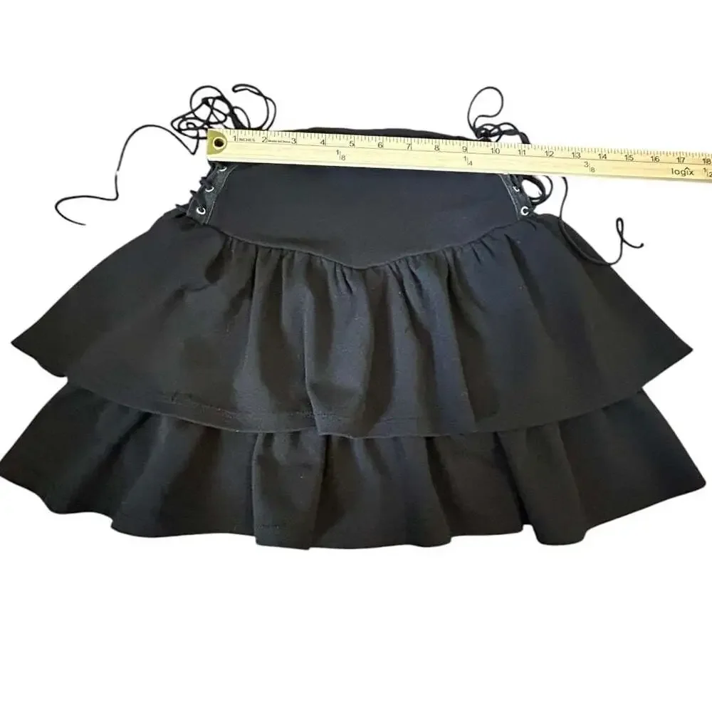 Attirance Black Lace-Up Side Tiered Ruffle Mini Skirt Y2K Gothic